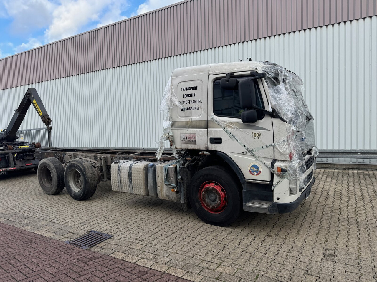 FM 380 6x4 R mit Brandschaden FM 380 6x4 R mit Brandschaden - Kravas automašīna pašizgāzējs: foto 1 FM 380 6x4 R mit Brandschaden FM 380 6x4 R mit Brandschaden - Kravas automašīna pašizgāzējs: foto 1