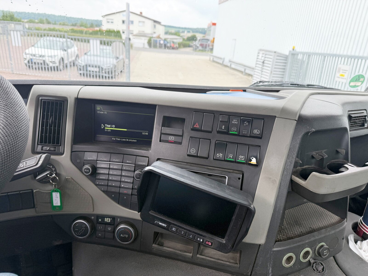 FM 410 6x2 FM 410 6x2, Lenk-/Liftachse - Pacēlājs ar āķi: foto 3 FM 410 6x2 FM 410 6x2, Lenk-/Liftachse - Pacēlājs ar āķi: foto 3