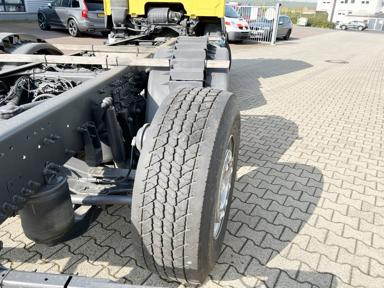 FM 450 6x2 FM 450 6x2, Motorabtrieb, Lenk-/Liftachse - Šasija kravas automašīna: foto 2 FM 450 6x2 FM 450 6x2, Motorabtrieb, Lenk-/Liftachse - Šasija kravas automašīna: foto 2