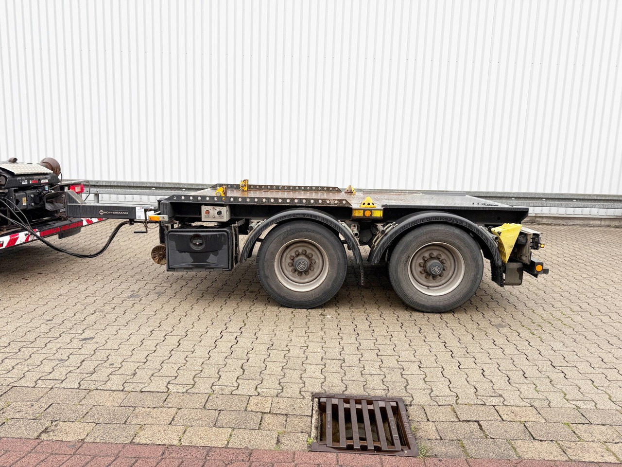 HTM 13.35 P HTM 13.35 P Absetzanhänger - Bortu piekabe/ Platforma: foto 3 HTM 13.35 P HTM 13.35 P Absetzanhänger - Bortu piekabe/ Platforma: foto 3