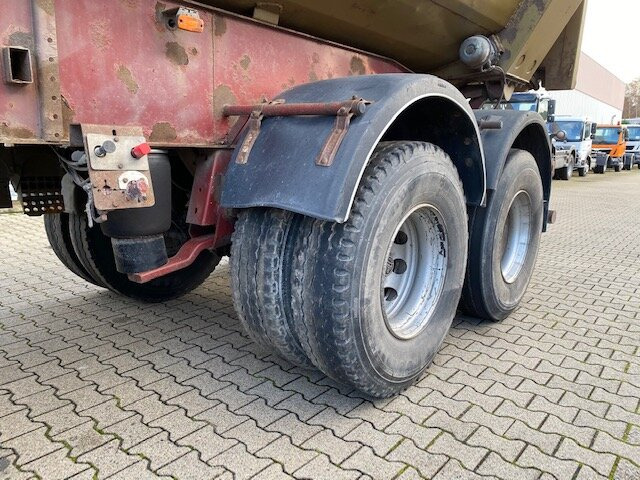 Puspiekabe pašizgāzējs Kempf SKM 32/2 SKM 32/2 Stahlmulde ca. 24m³, Liftachse, Zwillingsbereift: foto 11