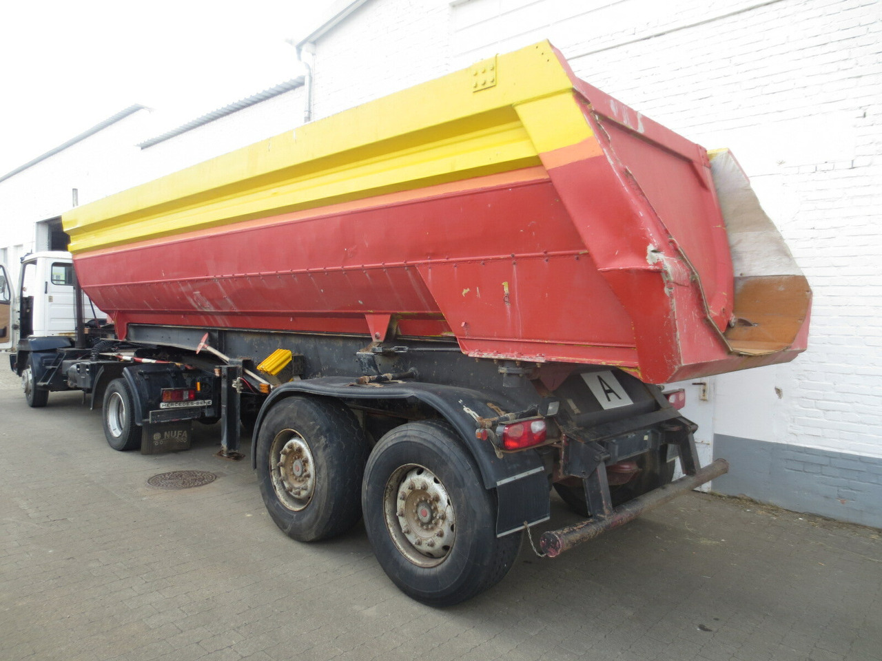 Kögel SKHL 18 SKHL 18 Alu Rundmulde, 24 cbm, Blechboden - Puspiekabe pašizgāzējs: foto 4 Kögel SKHL 18 SKHL 18 Alu Rundmulde, 24 cbm, Blechboden - Puspiekabe pašizgāzējs: foto 4