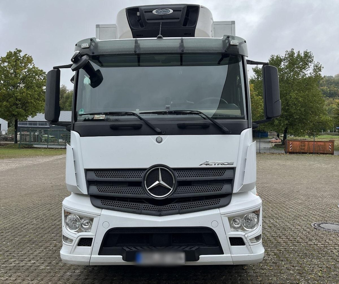Mercedes-Benz Actros 1832 L 4x2 Actros 1832 L 4x2, Kühlkoffer, 2x Trennwand, Carrier, LBW BÄR - Kravas automašīna: foto 3 Mercedes-Benz Actros 1832 L 4x2 Actros 1832 L 4x2, Kühlkoffer, 2x Trennwand, Carrier, LBW BÄR - Kravas automašīna: foto 3