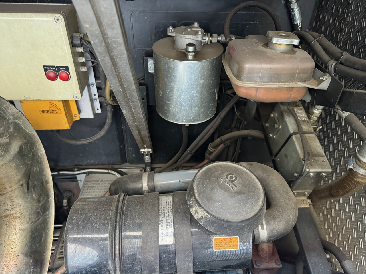 Mercedes-Benz Sprinter 516 KA 4x2 Sprinter 516 KA 4x2, KaRo Hochdruckspüler 150Bar/85l - Kravas automašīna: foto 4 Mercedes-Benz Sprinter 516 KA 4x2 Sprinter 516 KA 4x2, KaRo Hochdruckspüler 150Bar/85l - Kravas automašīna: foto 4