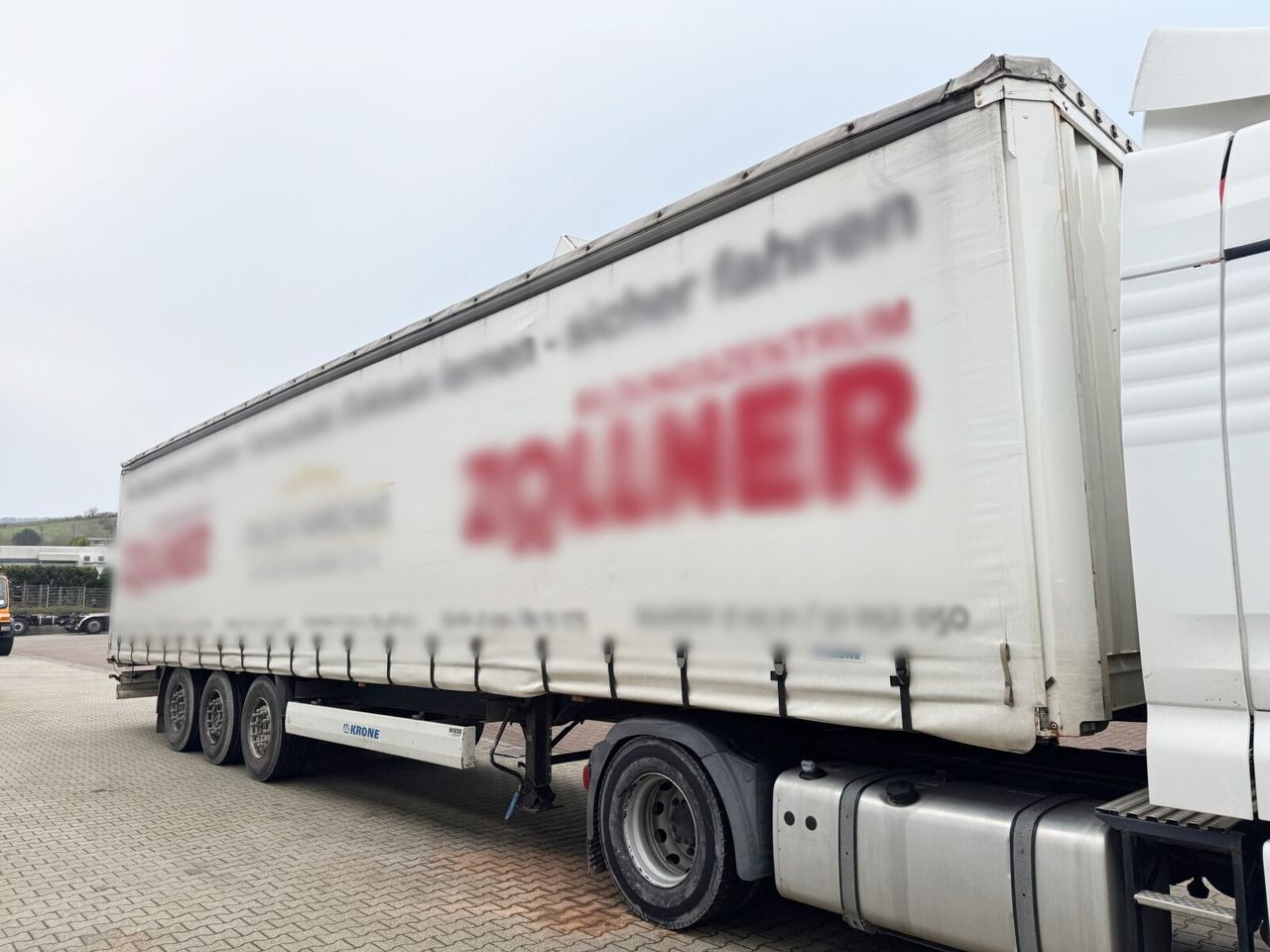 Bortu puspiekabe/ Platforma Krone SDP 27 SDP 27 , Edscha-Verdeck, Ex-Fahrschule: foto 8