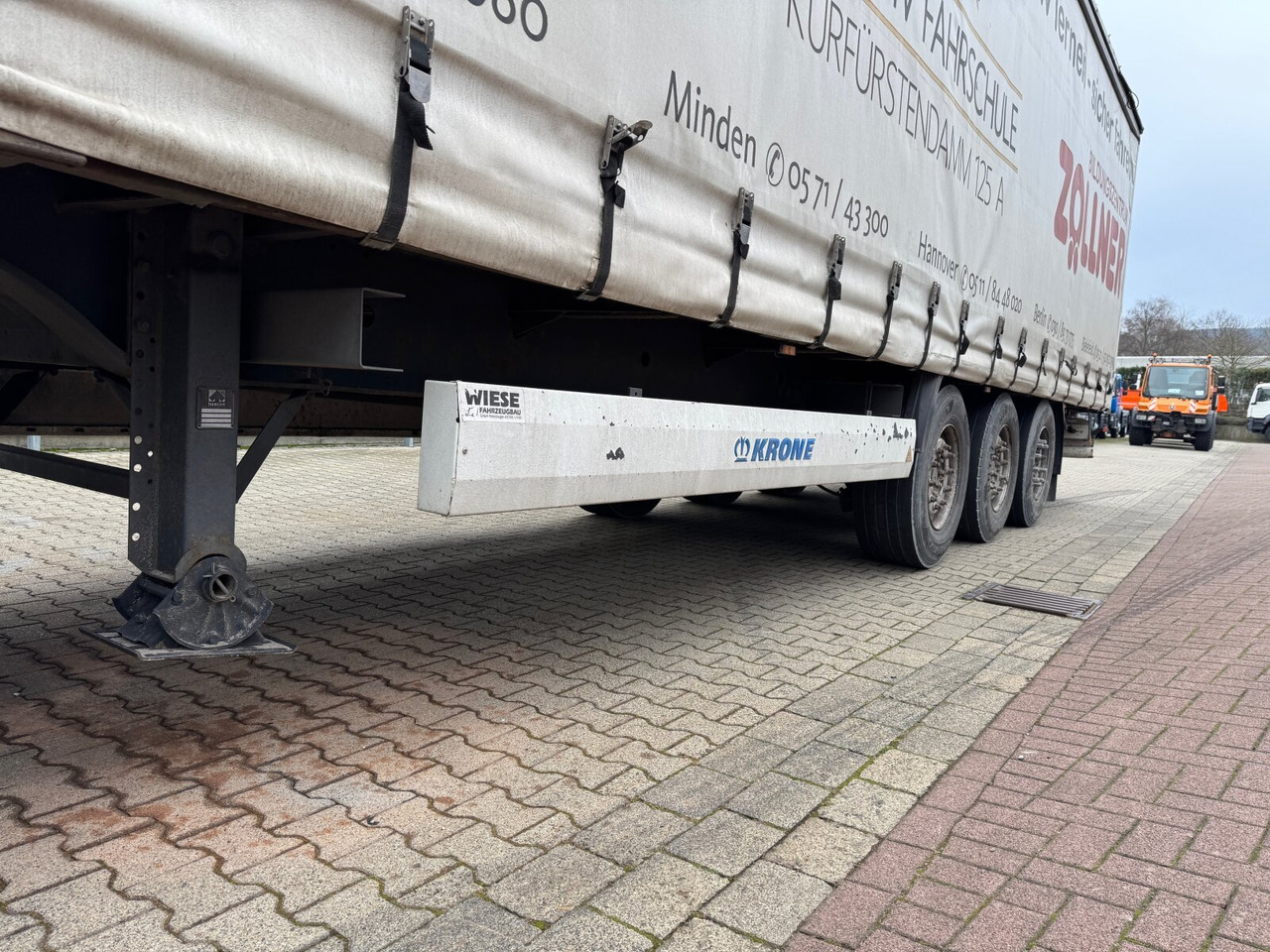 Bortu puspiekabe/ Platforma Krone SDP 27 SDP 27 , Edscha-Verdeck, Ex-Fahrschule: foto 12