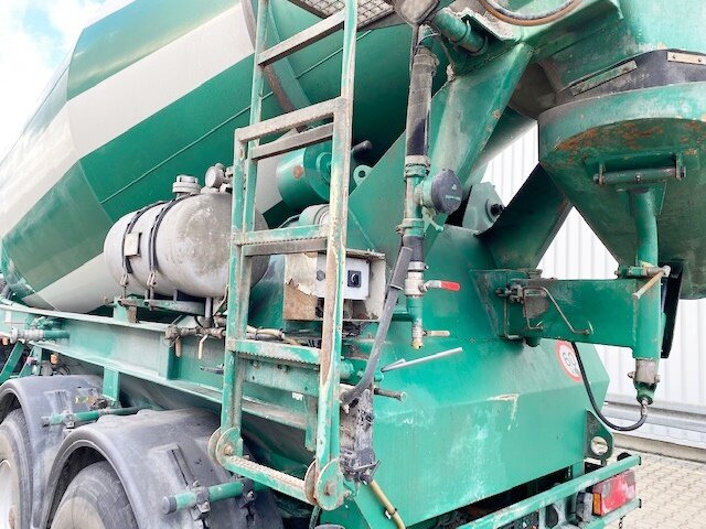 Betona maisītājs puspiekabe LIEBHERR Betonmischer ca. 10m³ LIEBHERR Betonmischer ca. 10m³, 6x Vorhanden!: foto 8 Betona maisītājs puspiekabe LIEBHERR Betonmischer ca. 10m³ LIEBHERR Betonmischer ca. 10m³, 6x Vorhanden!: foto 8