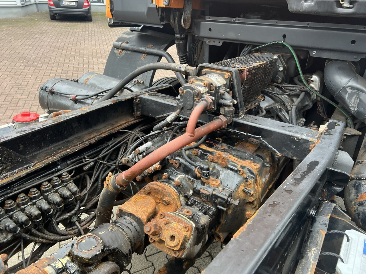 MAN 19.292/402 FAK 4x4 BB 19.292/402 FAK 4x4 BB, 6-Zylinder, Winterdienstausstattung - Šasija kravas automašīna: foto 2 MAN 19.292/402 FAK 4x4 BB 19.292/402 FAK 4x4 BB, 6-Zylinder, Winterdienstausstattung - Šasija kravas automašīna: foto 2