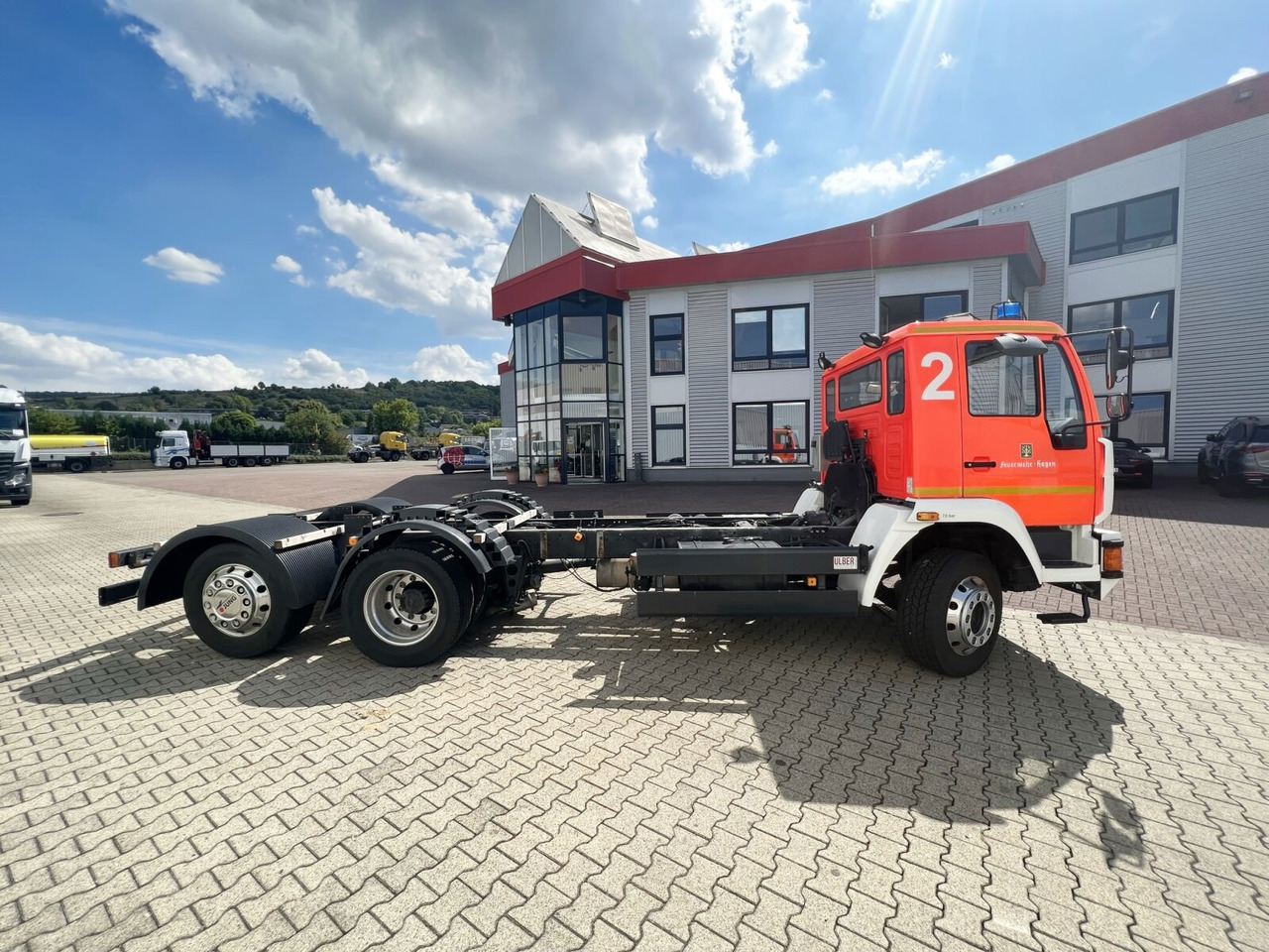 MAN 25/18.284 6x2-4 LL 25/18.284 6x2-4 LL, Retarder, Lenkachse līzingu MAN 25/18.284 6x2-4 LL 25/18.284 6x2-4 LL, Retarder, Lenkachse: foto 9