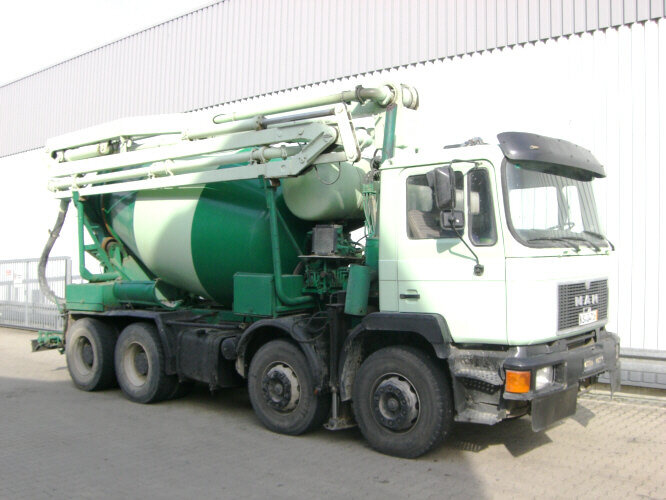 MAN 33.292 8x4 33.292 8x4 Mischer Stetter 7m³ mit Pumpe Schwing 21m, 6-Zylinder - Betonvedējs: foto 1 MAN 33.292 8x4 33.292 8x4 Mischer Stetter 7m³ mit Pumpe Schwing 21m, 6-Zylinder - Betonvedējs: foto 1