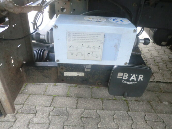 Kravas automašīna ar slēgto virsbūvi MAN L35 10.163 4x2: foto 10