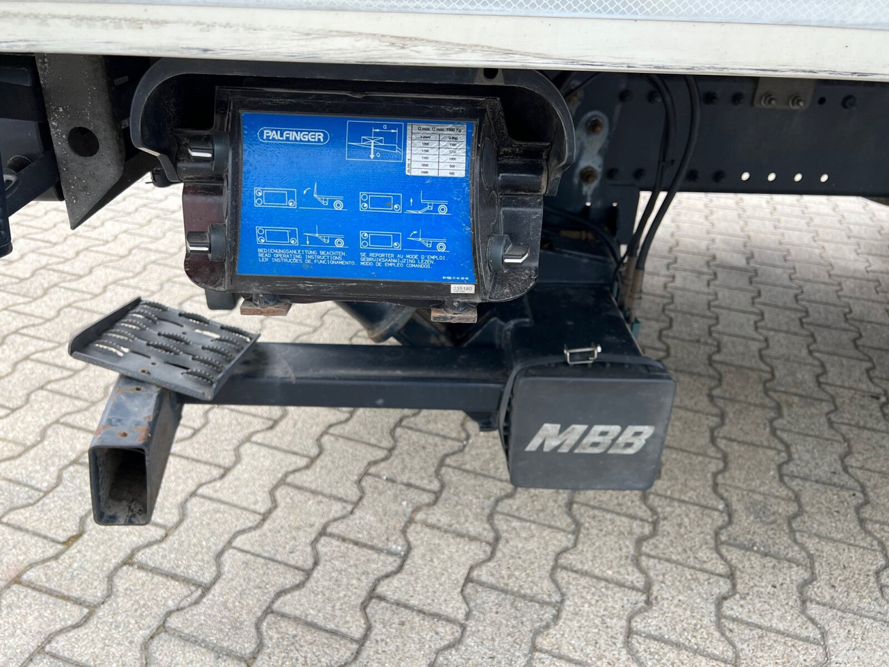 Kravas automašīna ar slēgto virsbūvi MAN TGL 12.220 4X2 BL TGL 12.220 4X2 BL mit MBB LBW 1500K: foto 10