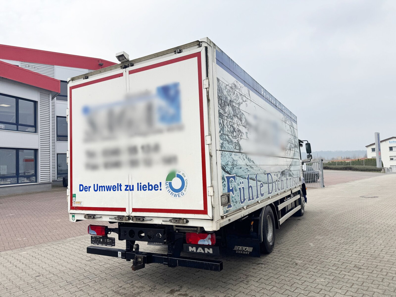 Kravas automašīna ar slēgto virsbūvi MAN TGM 15.250 4x2 LL TGM 15.250 4x2 LL, Getränkekoffer, Navi: foto 10