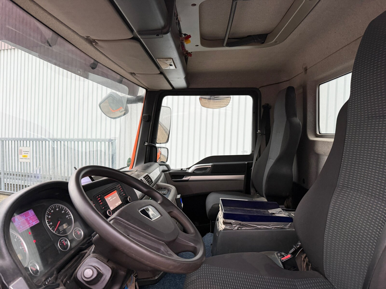 MAN TGM 18.290 4x2 BB TGM 18.290 4x2 BB, Tele-Absetzer - Būvgružu konteineru vedējs: foto 2 MAN TGM 18.290 4x2 BB TGM 18.290 4x2 BB, Tele-Absetzer - Būvgružu konteineru vedējs: foto 2