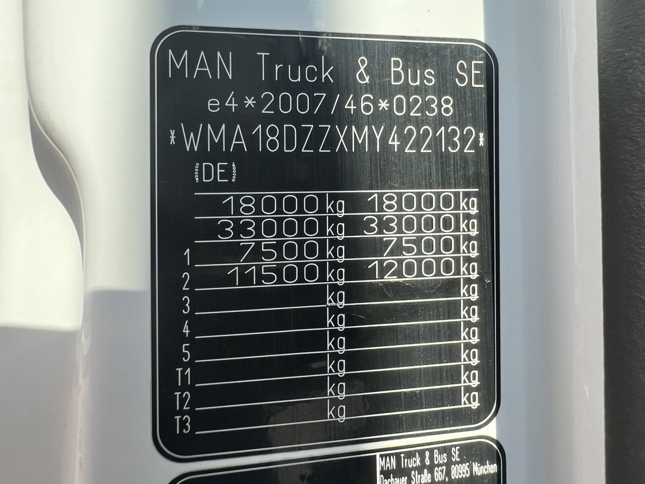 MAN TGM 18.320 4x2 BL TGM 18.320 4x2 BL, Hiab Tele-Absetzanlage, Funk - Būvgružu konteineru vedējs: foto 3 MAN TGM 18.320 4x2 BL TGM 18.320 4x2 BL, Hiab Tele-Absetzanlage, Funk - Būvgružu konteineru vedējs: foto 3