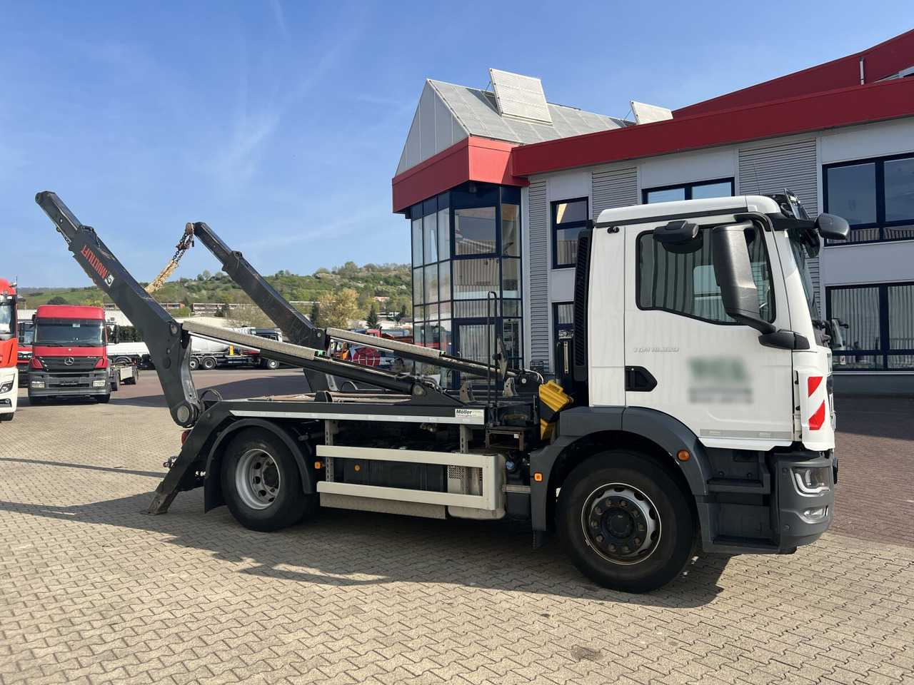 Būvgružu konteineru vedējs MAN TGM 18.320 4x2 BL TGM 18.320 4x2 BL, Hiab Tele-Absetzanlage, Funk: foto 8