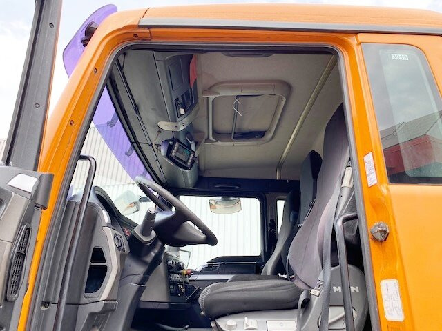 MAN TGS 26.320 6x2-4 BL TGS 26.320 6x2-4 BL, Lenkachse, Haller X2, Zöller-Schüttung - Atkritumu vedējs: foto 4 MAN TGS 26.320 6x2-4 BL TGS 26.320 6x2-4 BL, Lenkachse, Haller X2, Zöller-Schüttung - Atkritumu vedējs: foto 4