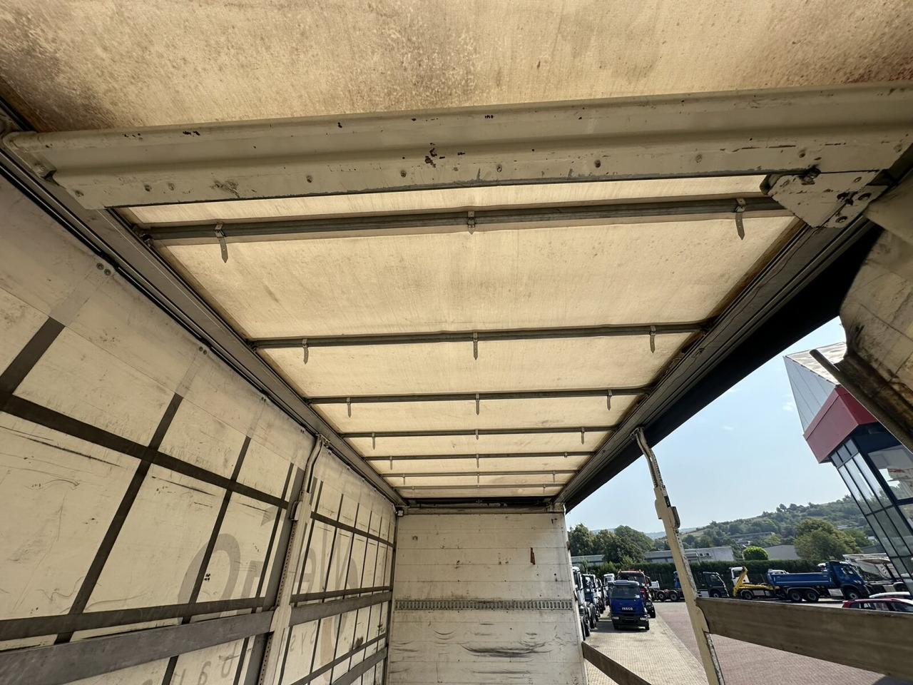 MAN TGS 26.400 6x2-4 LL TGS 26.400 6x2-4 LL, Lenk-/Lift, Edscha, Heckkran Palfinger PK23002-C + Jib PJ060A, Funk - Kravas automašīna ar tentu, Kravas auto ar manipulatoru: foto 4 MAN TGS 26.400 6x2-4 LL TGS 26.400 6x2-4 LL, Lenk-/Lift, Edscha, Heckkran Palfinger PK23002-C + Jib PJ060A, Funk - Kravas automašīna ar tentu, Kravas auto ar manipulatoru: foto 4