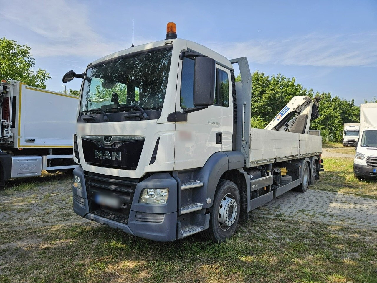 MAN TGS 26.430 6x2-4 BL TGS 26.430 6x2-4 BL, Lenk-/Liftachse, Heckkran HMF 3220K3, Funk - Kravas auto ar manipulatoru, Bortu kravas automašīna/ Platforma: foto 1 MAN TGS 26.430 6x2-4 BL TGS 26.430 6x2-4 BL, Lenk-/Liftachse, Heckkran HMF 3220K3, Funk - Kravas auto ar manipulatoru, Bortu kravas automašīna/ Platforma: foto 1