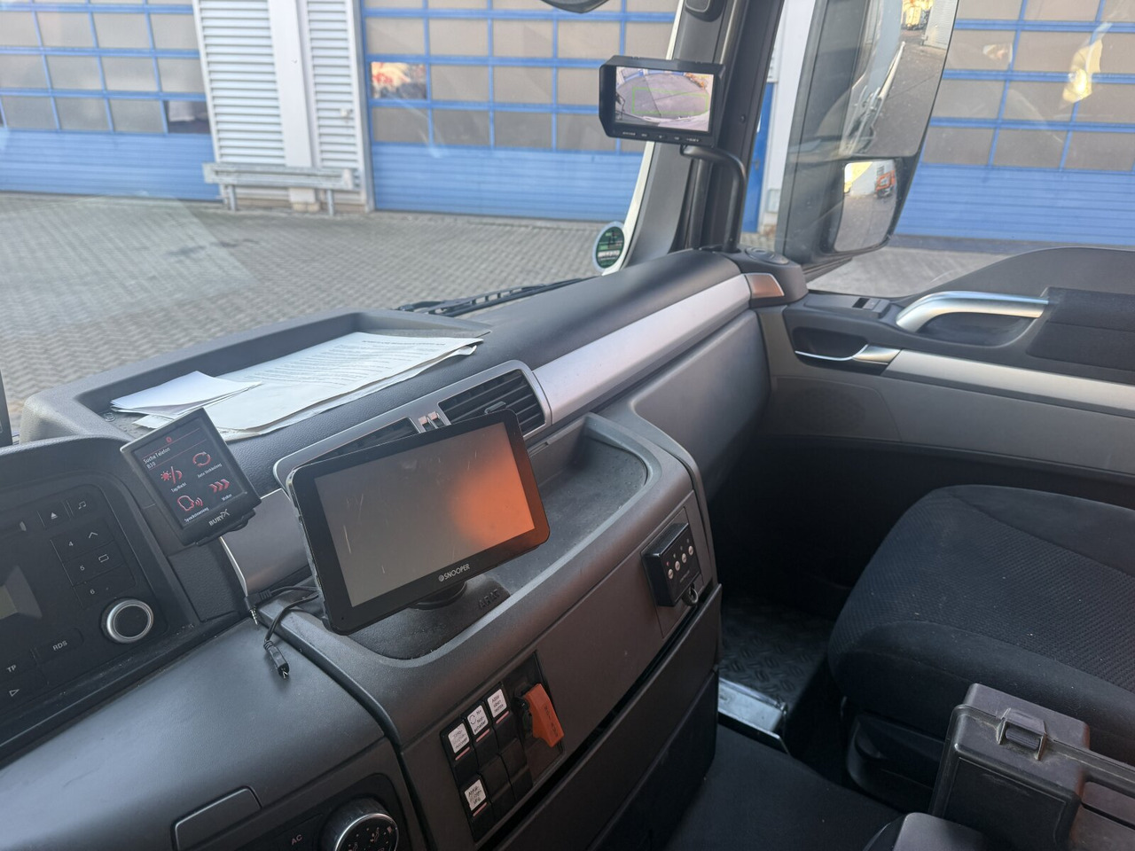 MAN TGS 26.440 6x2-4 BL TGS 26.440 6x2-4 BL, Lenk-/Liftachse, ADR, Esterer Tank ca. 20.340l, 3 Kammern - Autocisterna: foto 5 MAN TGS 26.440 6x2-4 BL TGS 26.440 6x2-4 BL, Lenk-/Liftachse, ADR, Esterer Tank ca. 20.340l, 3 Kammern - Autocisterna: foto 5