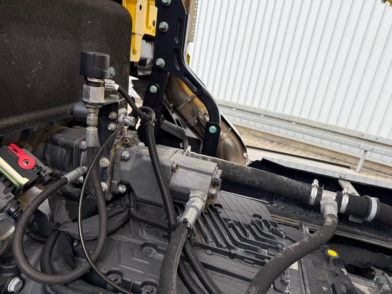 MAN TGS 26.470 6x6 BB TGS 26.470 6x6 BB, Hohe Bauart, Navi, Motorabtrieb, Bordmatik - Kravas automašīna pašizgāzējs: foto 4 MAN TGS 26.470 6x6 BB TGS 26.470 6x6 BB, Hohe Bauart, Navi, Motorabtrieb, Bordmatik - Kravas automašīna pašizgāzējs: foto 4