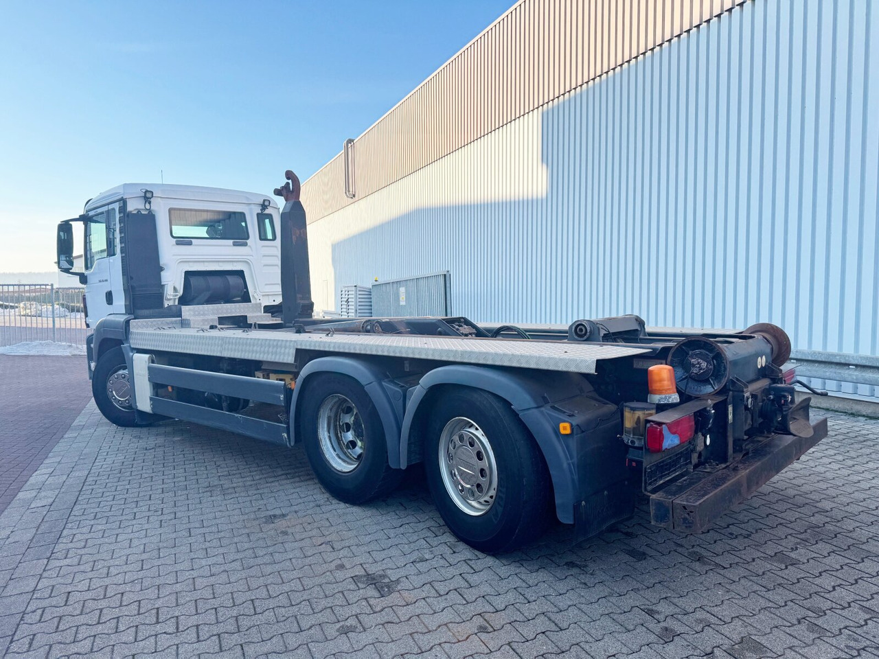 Pacēlājs ar āķi MAN TGS 26.480 6x2-4 BL TGS 26.480 6x2-4 BL, Lenk-Liftachse, VDL Abrollkipper bis 7m Container: foto 12