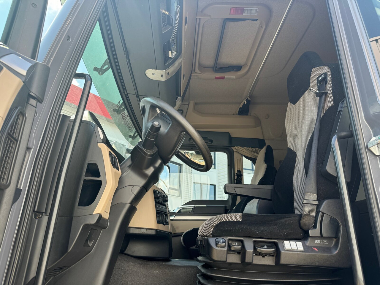 MAN TGS 26.500 6X4H-4 BL TGS 26.500 6X4H-4 BL, PriTarder, HydroDrive, Lenk-/Lift, Heckkran Epsilon M130Z83 - Kokvedējs, Kravas auto ar manipulatoru: foto 3 MAN TGS 26.500 6X4H-4 BL TGS 26.500 6X4H-4 BL, PriTarder, HydroDrive, Lenk-/Lift, Heckkran Epsilon M130Z83 - Kokvedējs, Kravas auto ar manipulatoru: foto 3