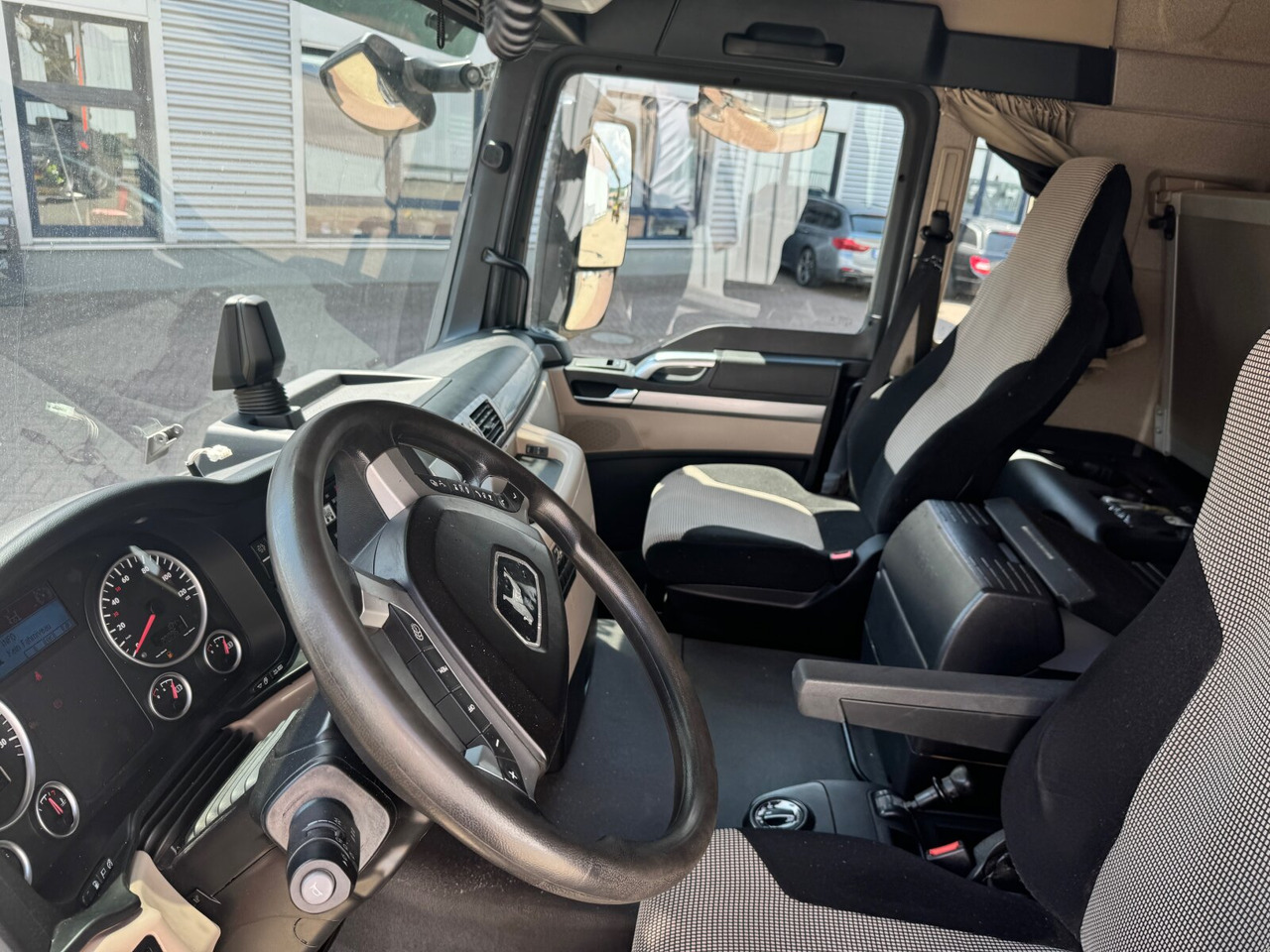 MAN TGS 26.500 6X4H-4 BL TGS 26.500 6X4H-4 BL, PriTarder, HydroDrive, Lenk-/Lift, Heckkran Epsilon M130Z83 - Kokvedējs, Kravas auto ar manipulatoru: foto 4 MAN TGS 26.500 6X4H-4 BL TGS 26.500 6X4H-4 BL, PriTarder, HydroDrive, Lenk-/Lift, Heckkran Epsilon M130Z83 - Kokvedējs, Kravas auto ar manipulatoru: foto 4