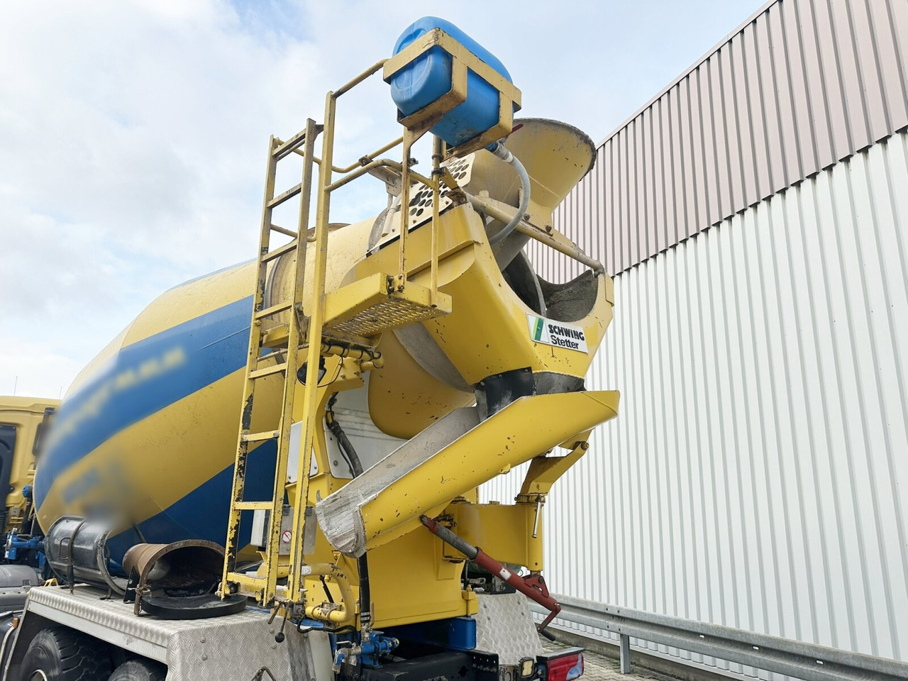 MAN TGS 32.400 8X4 BB TGS 32.400 8x4 BB, Stetter ca. 9m³ - Betonvedējs: foto 4 MAN TGS 32.400 8X4 BB TGS 32.400 8x4 BB, Stetter ca. 9m³ - Betonvedējs: foto 4