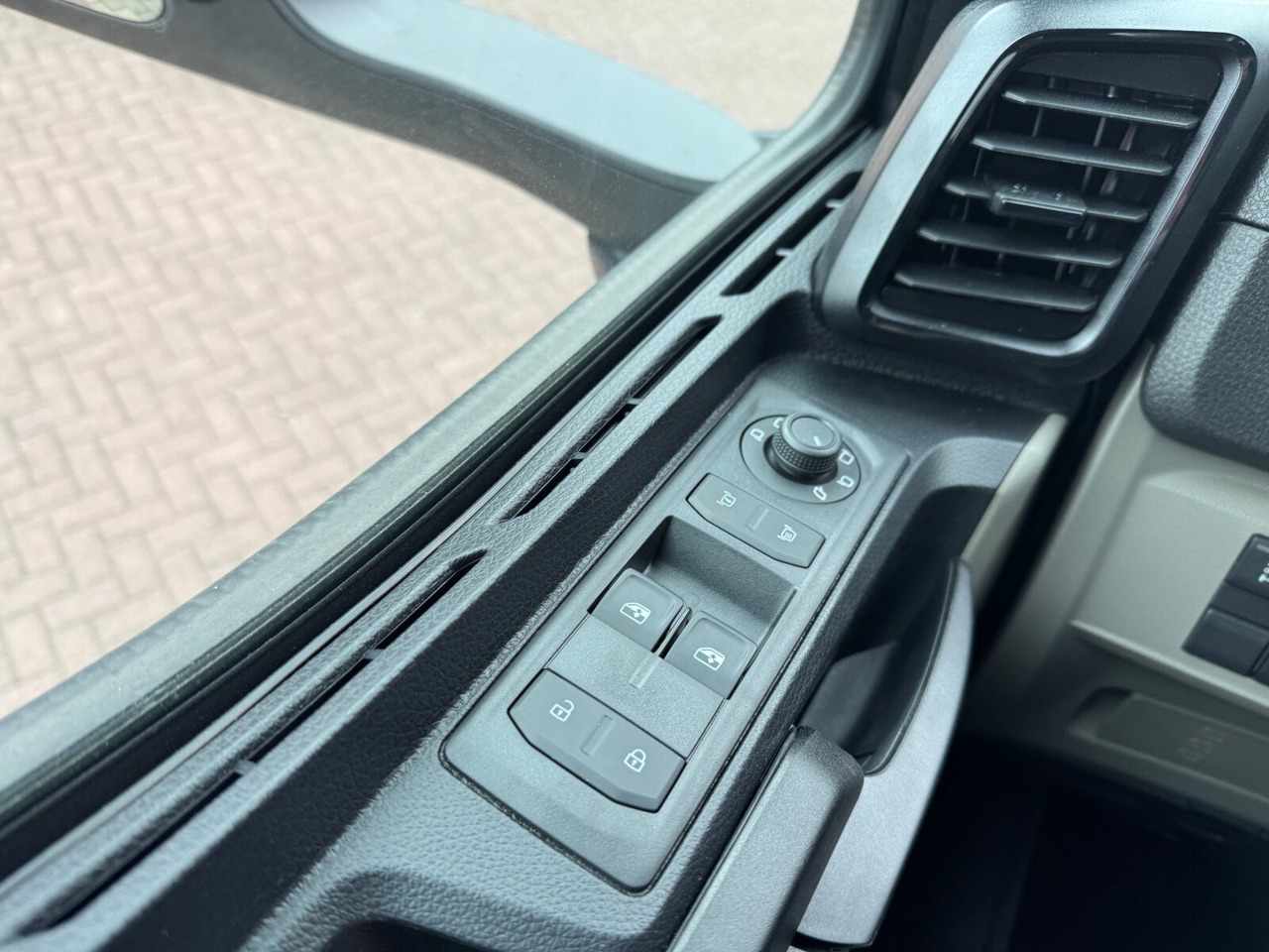 MAN TGS 33.440 6x4 BB TGS 33.440 6x4 BB, Bordmatik, mehrfach vorhanden! - Kravas automašīna pašizgāzējs: foto 4 MAN TGS 33.440 6x4 BB TGS 33.440 6x4 BB, Bordmatik, mehrfach vorhanden! - Kravas automašīna pašizgāzējs: foto 4