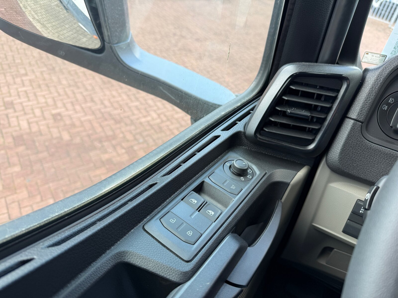 MAN TGS 33.440 6x6 BB CH TGS 33.440 6x6 BB CH, Hohe Bauart, Nebenantrieb - Šasija kravas automašīna: foto 5 MAN TGS 33.440 6x6 BB CH TGS 33.440 6x6 BB CH, Hohe Bauart, Nebenantrieb - Šasija kravas automašīna: foto 5