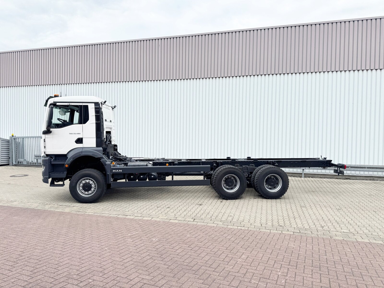 Jaunā Pacēlājs ar āķi MAN TGS 33.480 6x6 BB CH TGS 33.480 6x6 BB CH, Hohe Bauart, Nebenantrieb: foto 14