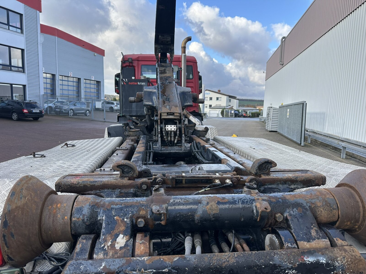 MAN TGS 35.480 8X4 BL TGS 35.400 8x4 BL, Schub-Knick bis 6,5m Container - Pacēlājs ar āķi: foto 3 MAN TGS 35.480 8X4 BL TGS 35.400 8x4 BL, Schub-Knick bis 6,5m Container - Pacēlājs ar āķi: foto 3