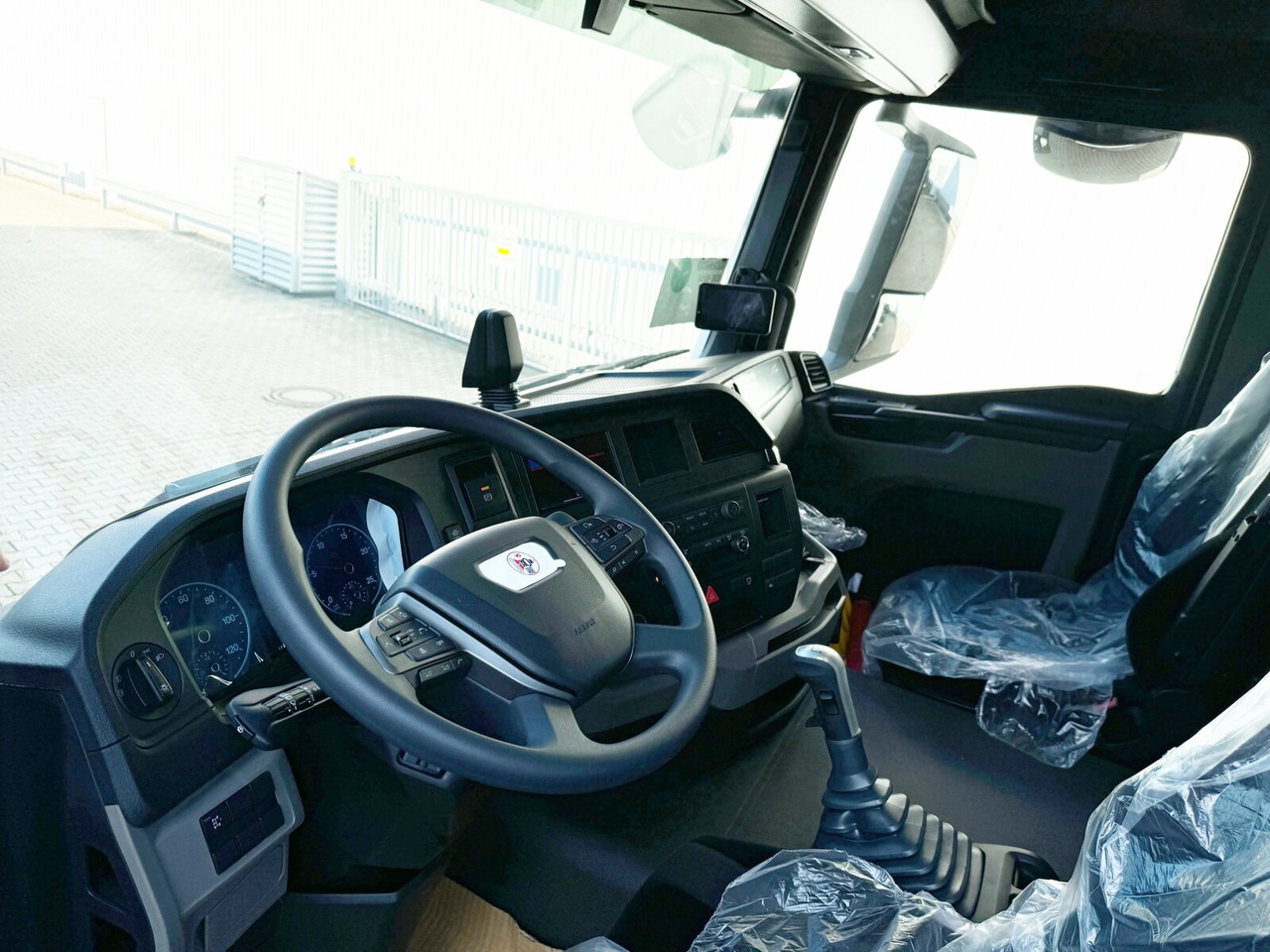 MAN TGS 35.480 8x6H BL CH TGS 35.480 8x6H BL CH, HydroDrive, Navi, Nebenantrieb - Pacēlājs ar āķi: foto 3 MAN TGS 35.480 8x6H BL CH TGS 35.480 8x6H BL CH, HydroDrive, Navi, Nebenantrieb - Pacēlājs ar āķi: foto 3