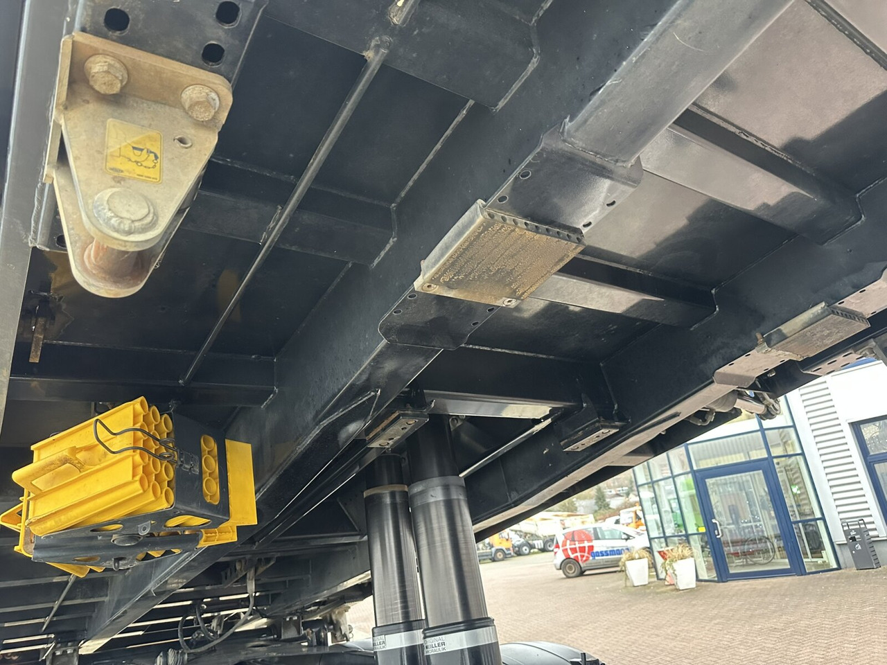 MAN TGS 35.500 8x8 BB TGS 35.500 8x8 BB, Meiller Bordmatik - Kravas automašīna pašizgāzējs: foto 3 MAN TGS 35.500 8x8 BB TGS 35.500 8x8 BB, Meiller Bordmatik - Kravas automašīna pašizgāzējs: foto 3