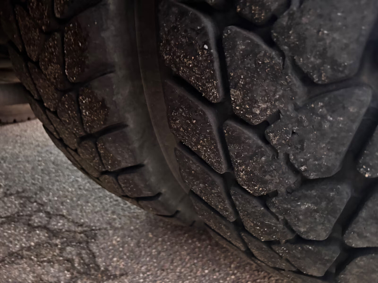 MAN TGS 35.500 8x8 BB TGS 35.500 8x8 BB, Meiller Bordmatik - Kravas automašīna pašizgāzējs: foto 2 MAN TGS 35.500 8x8 BB TGS 35.500 8x8 BB, Meiller Bordmatik - Kravas automašīna pašizgāzējs: foto 2