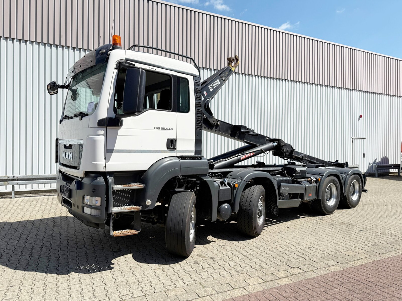MAN TGS 35.540 8x6H BL TGS 35.540 8x6H BL, HydroDrive, PriTrader, Hiab Abrollkipper bis 7 m - Pacēlājs ar āķi: foto 1 MAN TGS 35.540 8x6H BL TGS 35.540 8x6H BL, HydroDrive, PriTrader, Hiab Abrollkipper bis 7 m - Pacēlājs ar āķi: foto 1