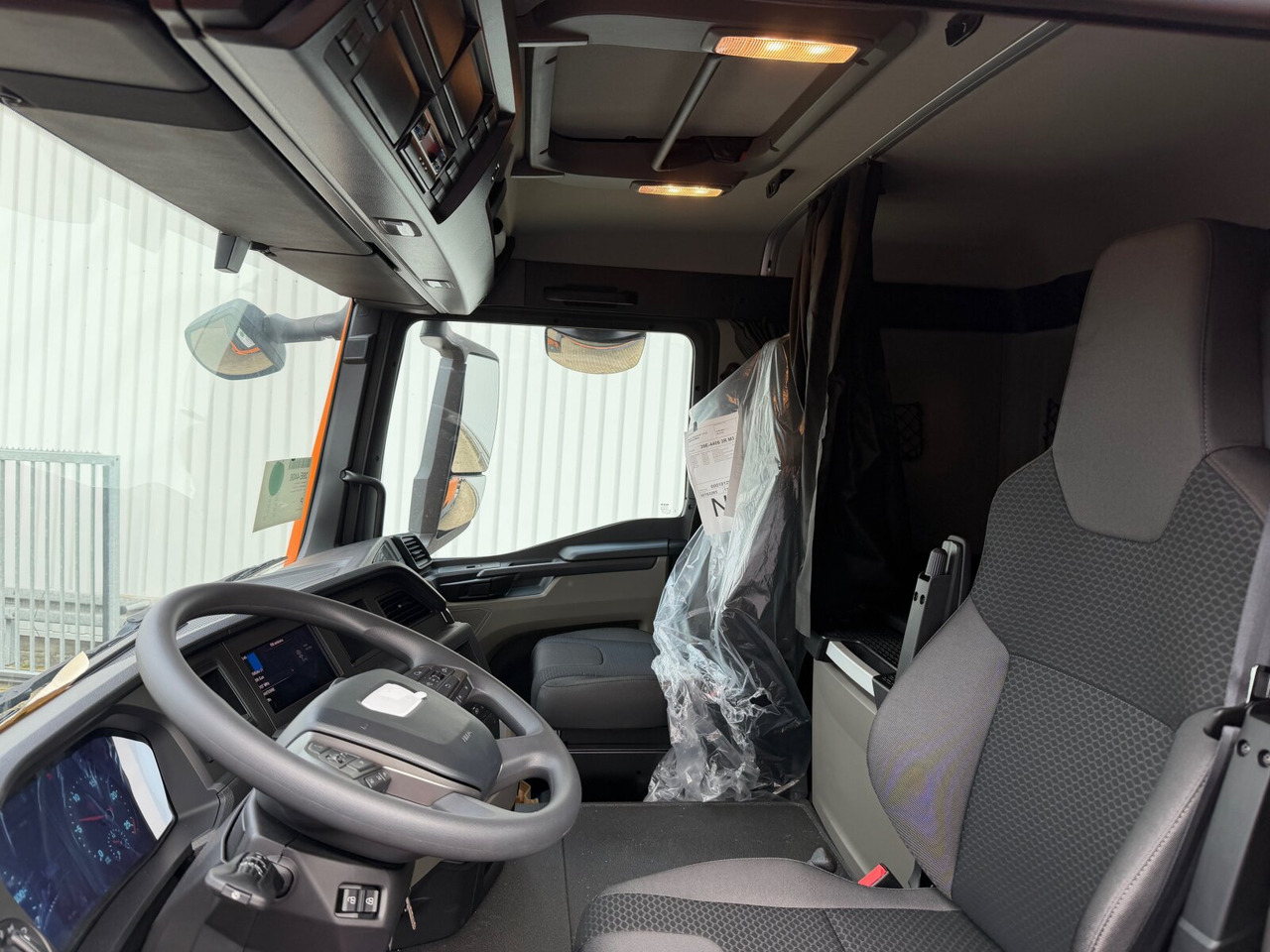 MAN TGS 41.440 8x4 BB CH TGS 41.440 8x4 BB CH, Retarder, MEHRFACH VORHANDEN! - Šasija kravas automašīna: foto 3 MAN TGS 41.440 8x4 BB CH TGS 41.440 8x4 BB CH, Retarder, MEHRFACH VORHANDEN! - Šasija kravas automašīna: foto 3