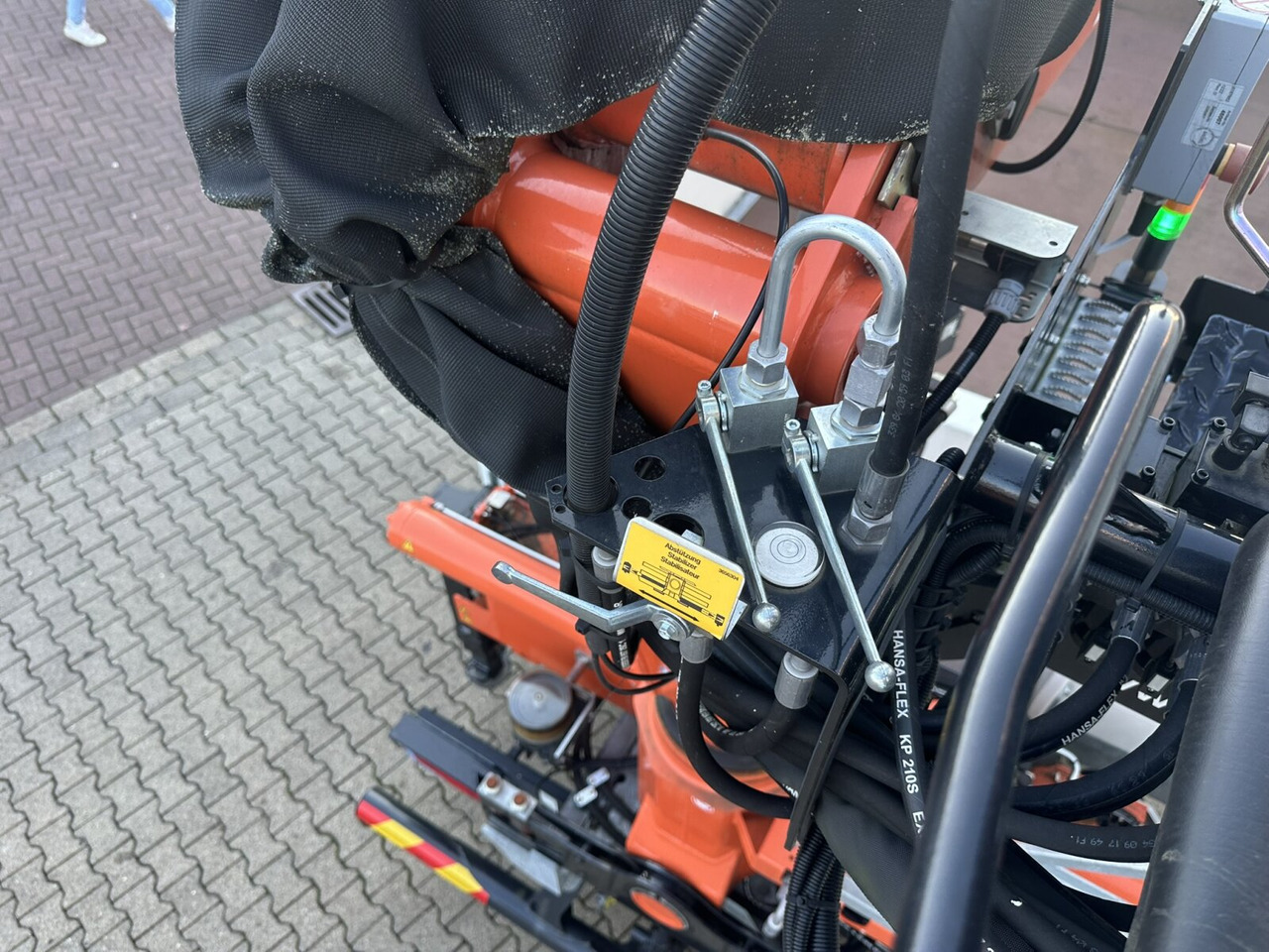 MAN TGX 26.470 6x2-4 BL TGX 26.470 6x2-4 BL, Lenk-/Liftachse, Retarder, Navi, Heckkran Atlas AK 170.2-A2 - Kravas auto ar manipulatoru, Bortu kravas automašīna/ Platforma: foto 3 MAN TGX 26.470 6x2-4 BL TGX 26.470 6x2-4 BL, Lenk-/Liftachse, Retarder, Navi, Heckkran Atlas AK 170.2-A2 - Kravas auto ar manipulatoru, Bortu kravas automašīna/ Platforma: foto 3