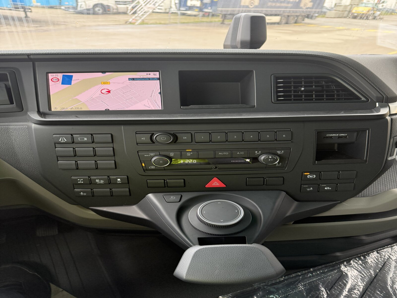 MAN TGX 26.470 6x2-4 BL TGX 26.470 6x2-4 BL, Lenk-/Liftachse, Retarder, Navi, Heckkran Atlas AK 170.2-A2 - Kravas auto ar manipulatoru, Bortu kravas automašīna/ Platforma: foto 5 MAN TGX 26.470 6x2-4 BL TGX 26.470 6x2-4 BL, Lenk-/Liftachse, Retarder, Navi, Heckkran Atlas AK 170.2-A2 - Kravas auto ar manipulatoru, Bortu kravas automašīna/ Platforma: foto 5