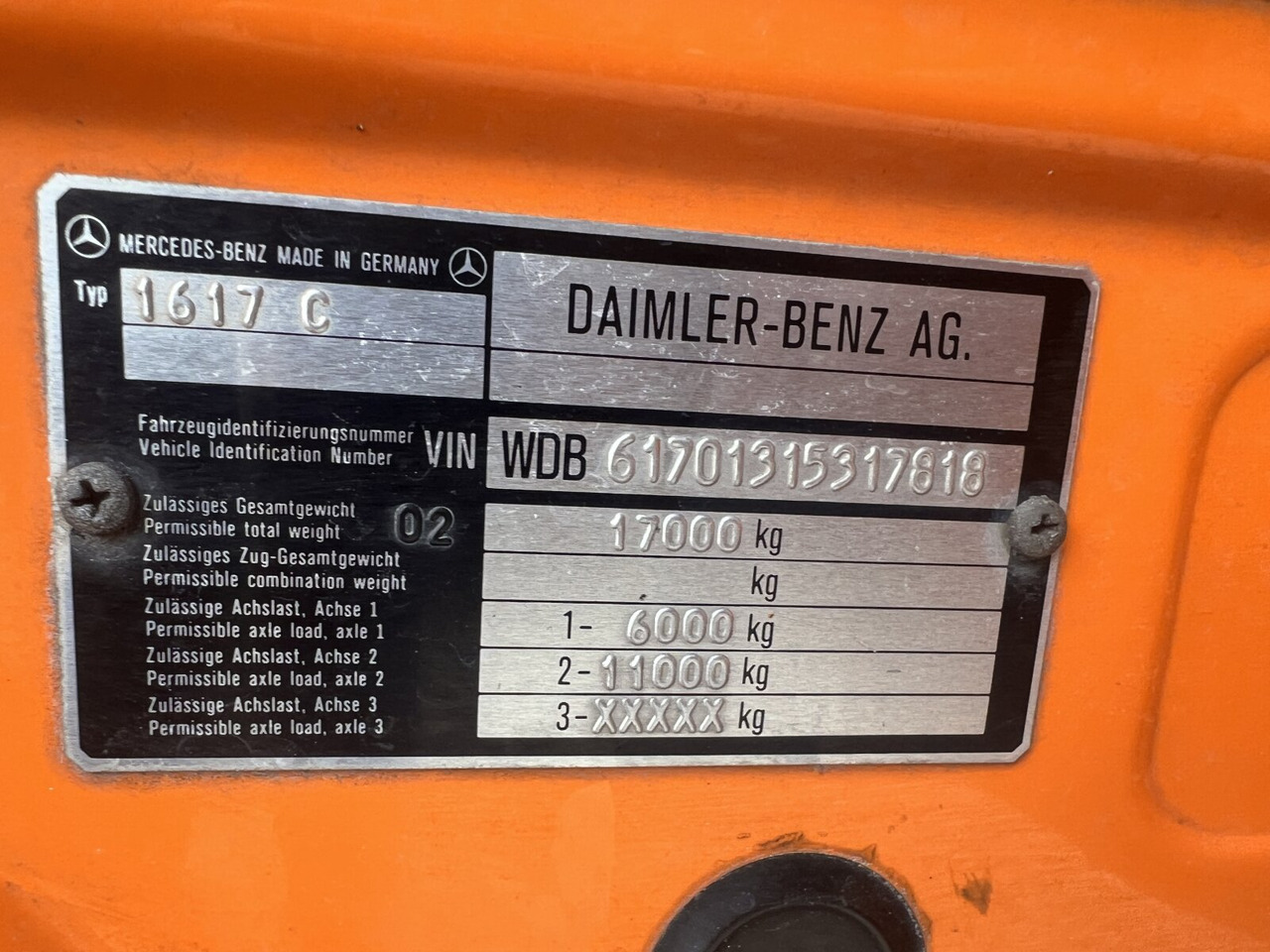 Sniega novākšanas tehnika Mercedes-Benz 1617 C 4x2 1617 C 4x2, Winterdienstausstattung: foto 6