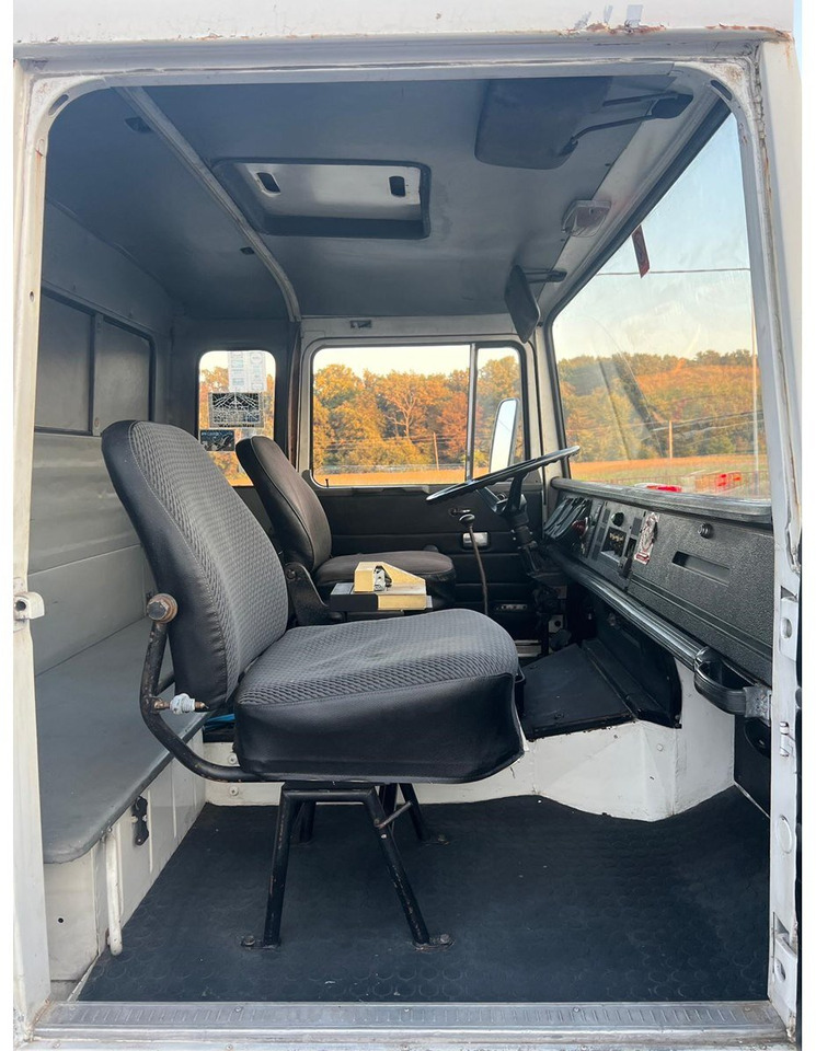 Šasija kravas automašīna Mercedes-Benz 1923 4x2 1923 4x2: foto 6