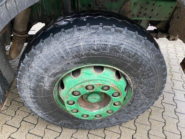 Mercedes-Benz 2635 6x4 2635 6x4, V8-Motor - Kravas automašīna pašizgāzējs: foto 4 Mercedes-Benz 2635 6x4 2635 6x4, V8-Motor - Kravas automašīna pašizgāzējs: foto 4