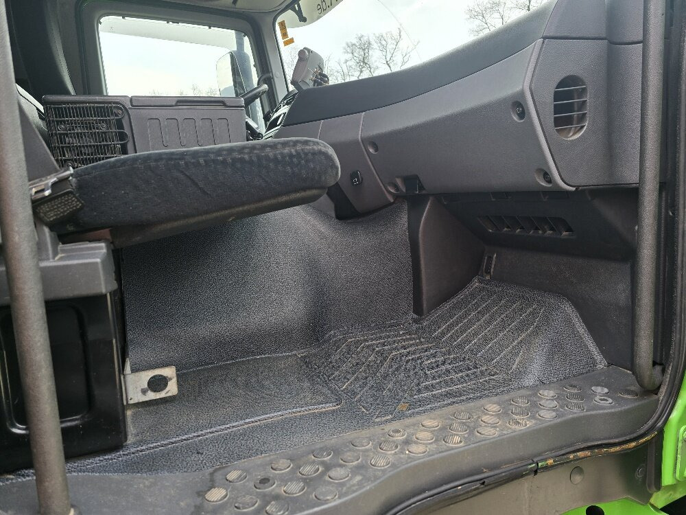Šasija kravas automašīna Mercedes-Benz Actros 2032 LA 4x4 Actros 2032 LA 4x4/ Rdstand 3.600 mm: foto 11