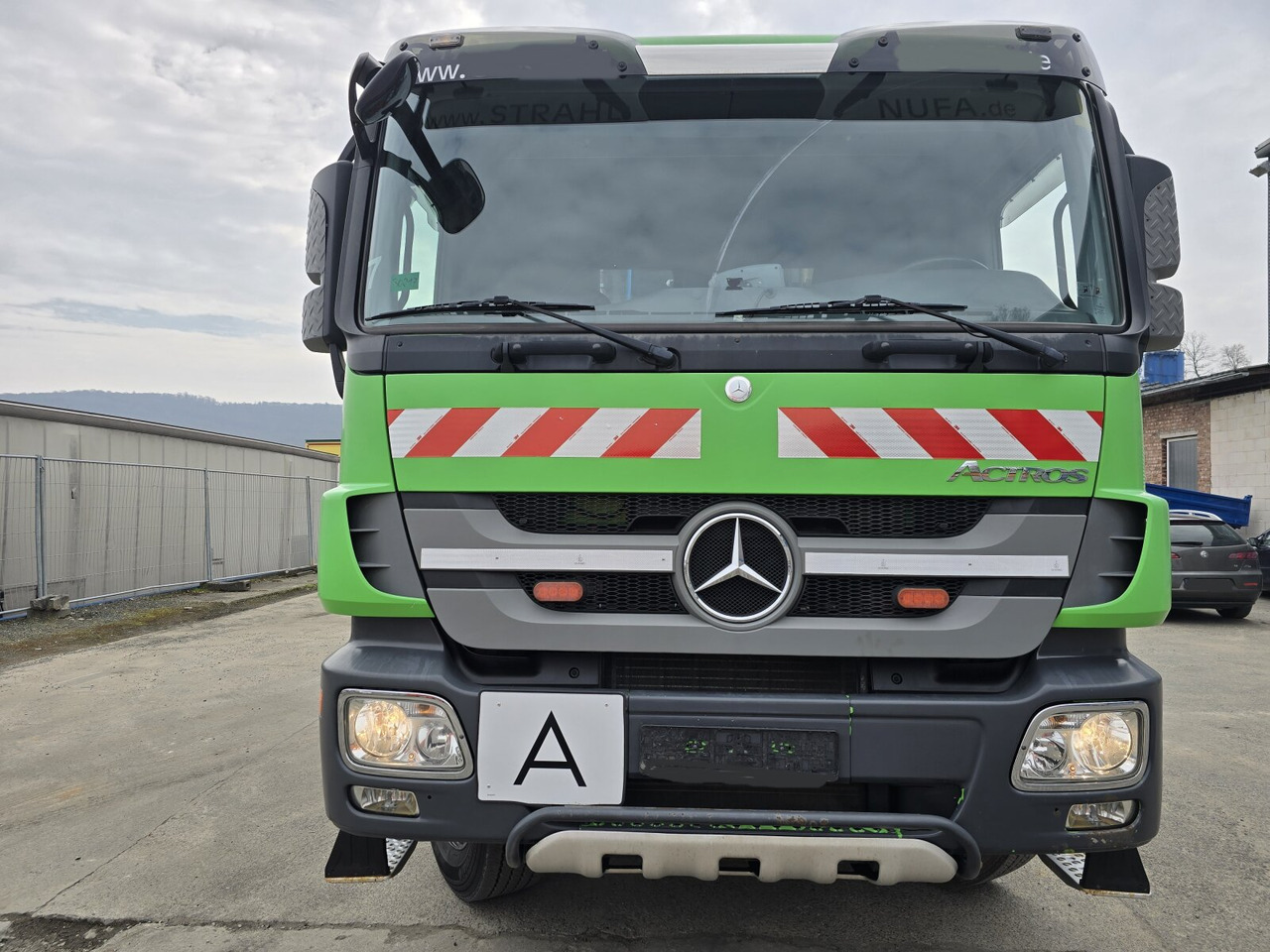 Šasija kravas automašīna Mercedes-Benz Actros 2032 LA 4x4 Actros 2032 LA 4x4/ Rdstand 3.600 mm: foto 8