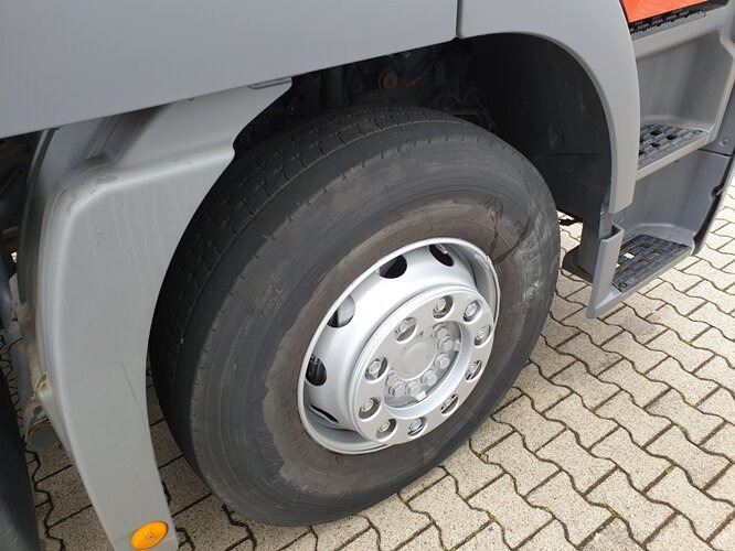 Mercedes-Benz Actros 2544 L 6x2 Actros 2544 L 6x2, ADR, Retarder, Lenkachse - Būvgružu konteineru vedējs: foto 4 Mercedes-Benz Actros 2544 L 6x2 Actros 2544 L 6x2, ADR, Retarder, Lenkachse - Būvgružu konteineru vedējs: foto 4