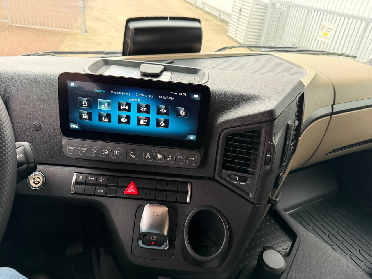 Mercedes-Benz Actros 2546 L 6x2 Actros 2546 L 6x2, Retarder, Lenk-/Liftachse, MultimediaCockpit, StreamSpace - Šasija kravas automašīna: foto 3 Mercedes-Benz Actros 2546 L 6x2 Actros 2546 L 6x2, Retarder, Lenk-/Liftachse, MultimediaCockpit, StreamSpace - Šasija kravas automašīna: foto 3