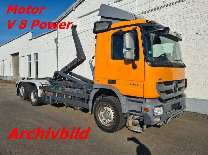 Mercedes-Benz Actros 2551 L 6x2 Actros 2551L/6x2,Meiller, Lenk-Liftachse V 8 - Pacēlājs ar āķi: foto 1 Mercedes-Benz Actros 2551 L 6x2 Actros 2551L/6x2,Meiller, Lenk-Liftachse V 8 - Pacēlājs ar āķi: foto 1