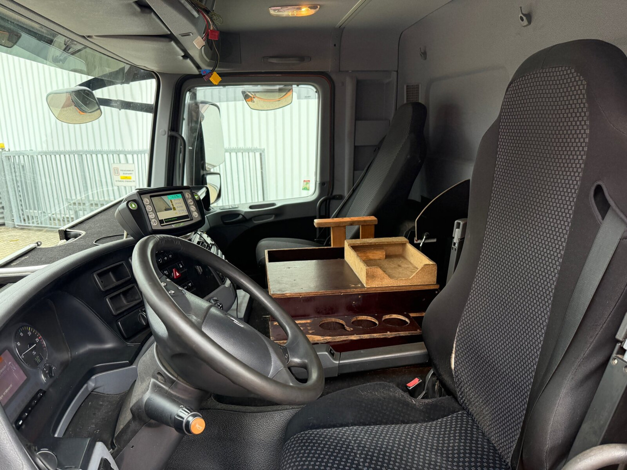 Mercedes-Benz Actros 2641/48 L 6x4 Actros 2641/48 L 6x4, Seilabroller, Haller Lotos, Zöller Schüttung - Atkritumu vedējs: foto 3 Mercedes-Benz Actros 2641/48 L 6x4 Actros 2641/48 L 6x4, Seilabroller, Haller Lotos, Zöller Schüttung - Atkritumu vedējs: foto 3