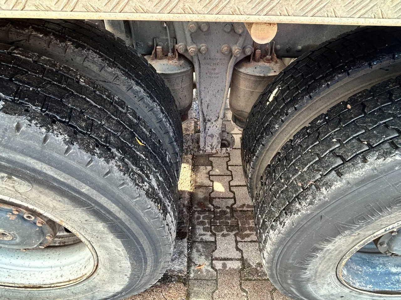 Mercedes-Benz Actros 2644 L 6x4 Actros 2644 L 6x4 - Pacēlājs ar āķi: foto 4 Mercedes-Benz Actros 2644 L 6x4 Actros 2644 L 6x4 - Pacēlājs ar āķi: foto 4